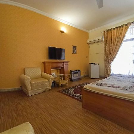 Delano Guest House Islamabad Eksteriør bilde